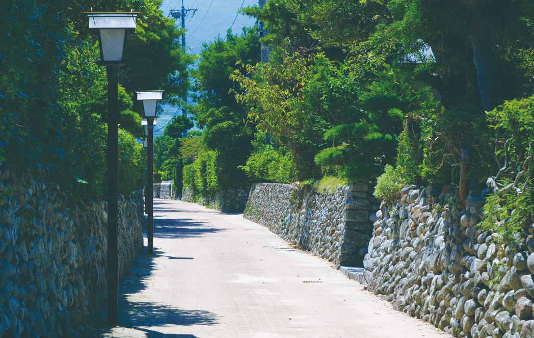 Samurai Road (3) — A walking tour of fumoto samurai districts